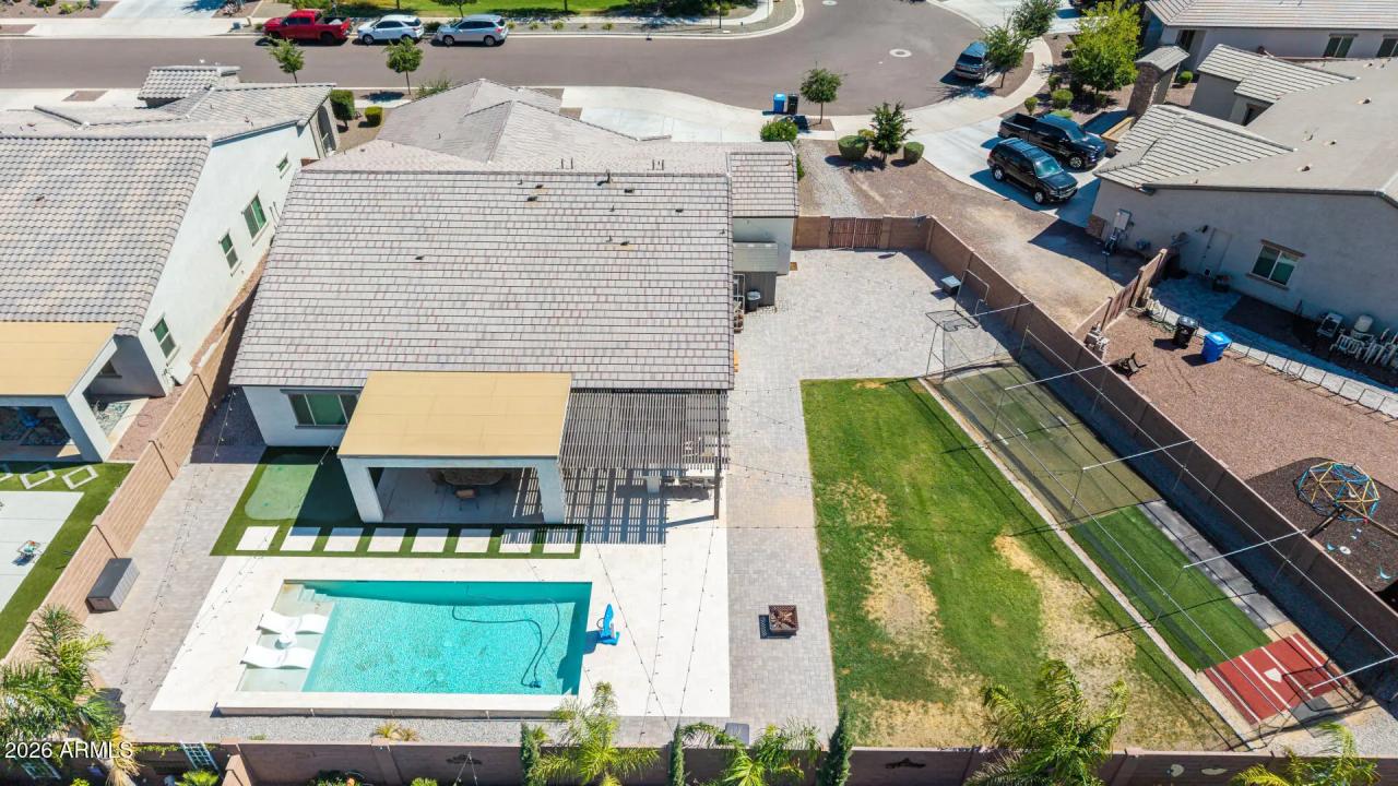 Real Estate Picture 48