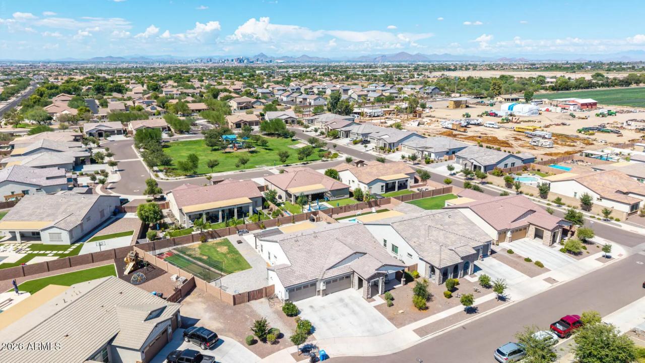 Real Estate Picture 52