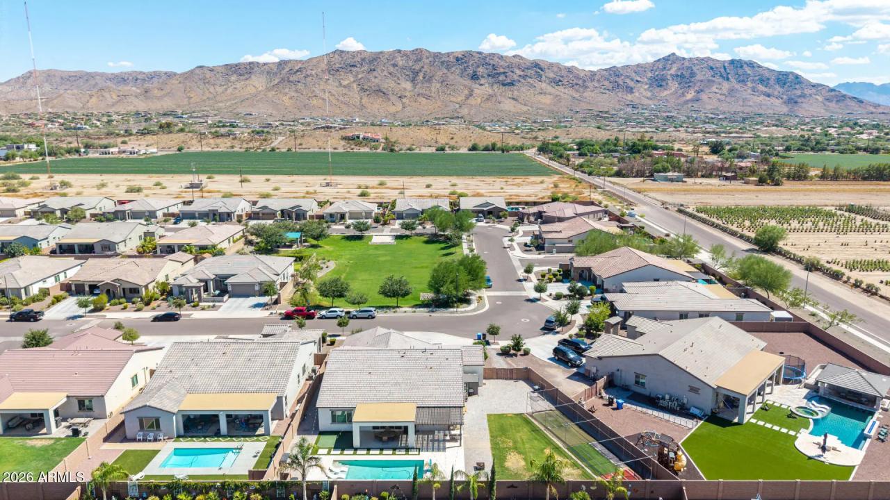 Real Estate Picture 55