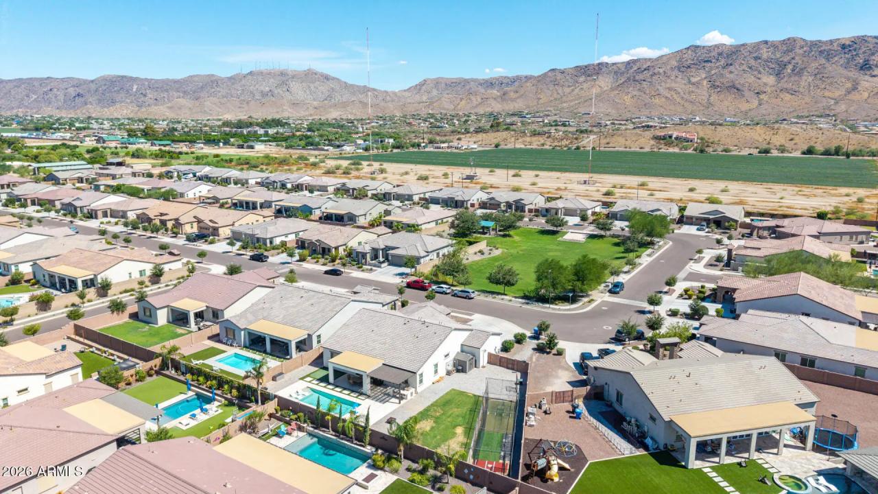 Real Estate Picture 57