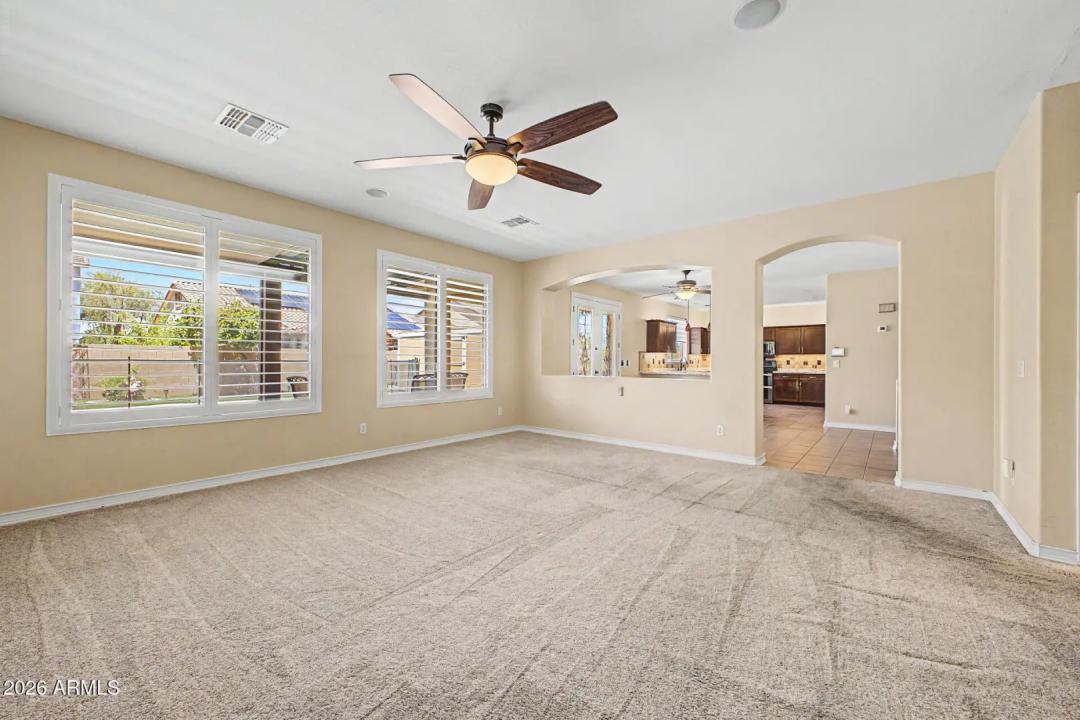 Real Estate Picture 12