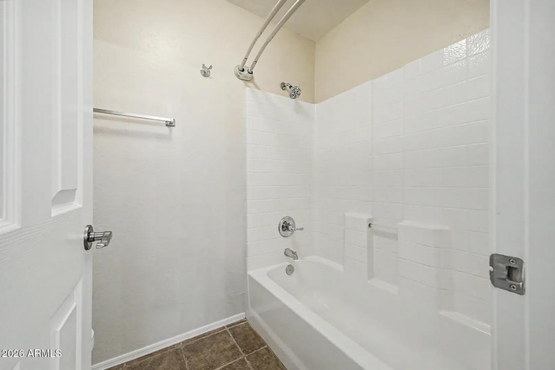 Real Estate Picture 25