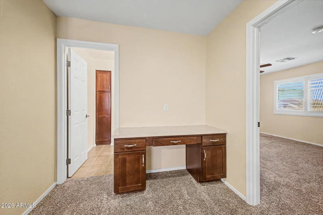 Real Estate Picture 32