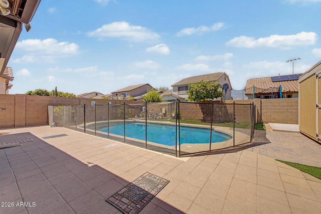 Real Estate Picture 38