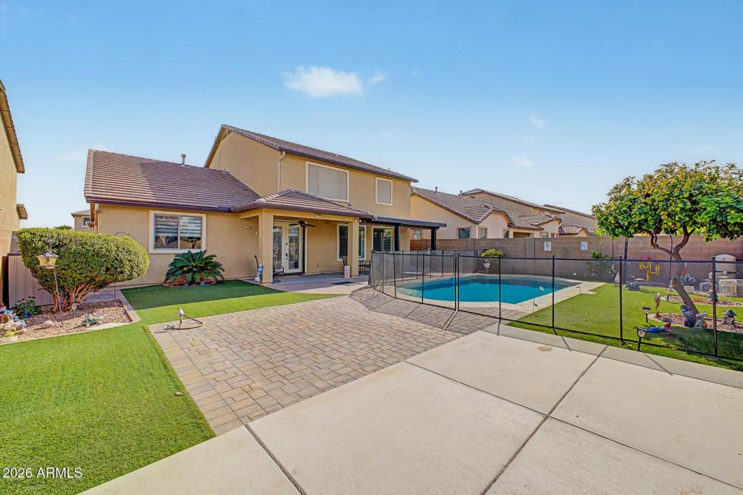 Real Estate Picture 39