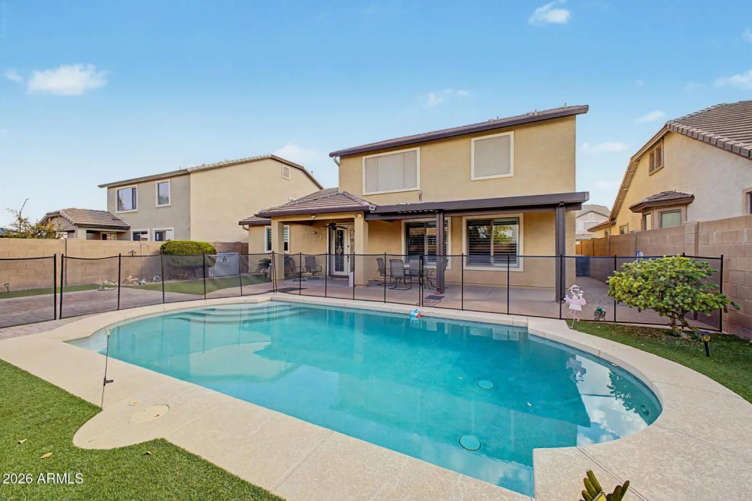 Real Estate Picture 40