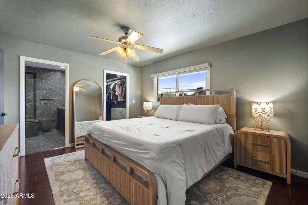 Real Estate Picture 41