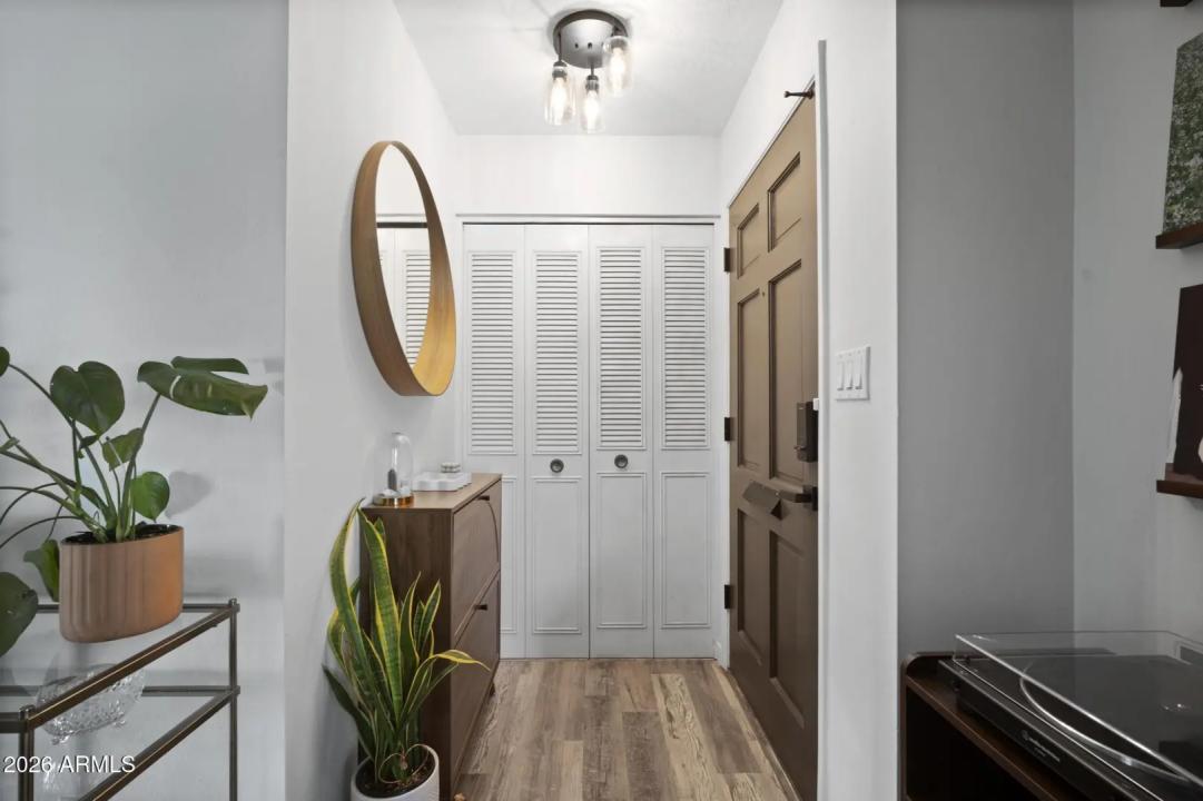 Real Estate Picture 30