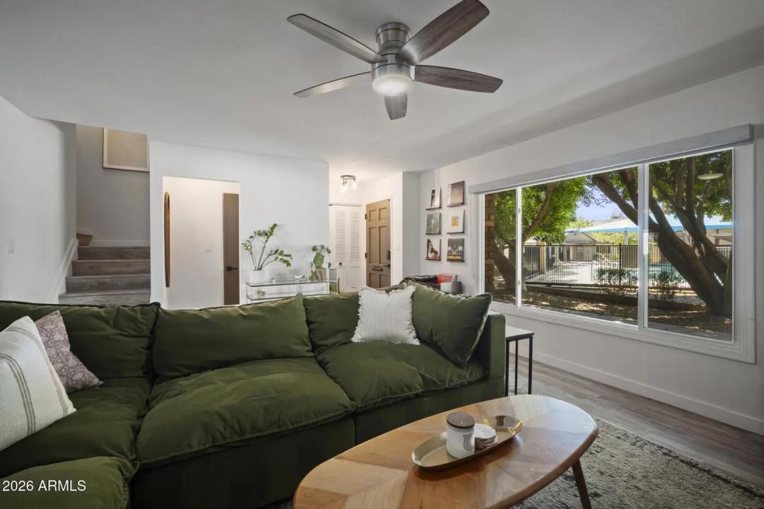 Real Estate Picture 27