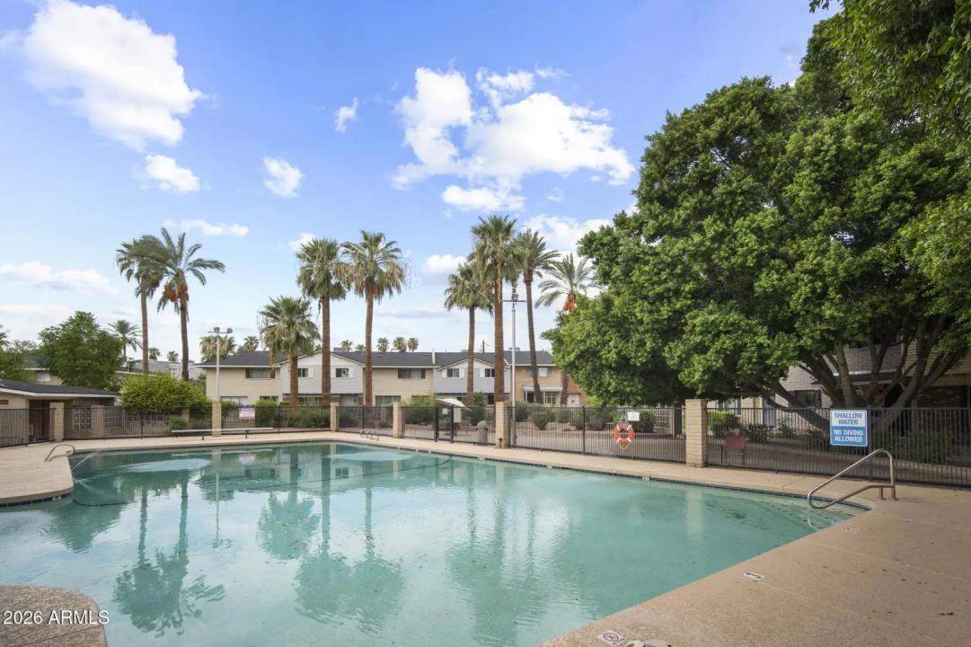 Real Estate Picture 10