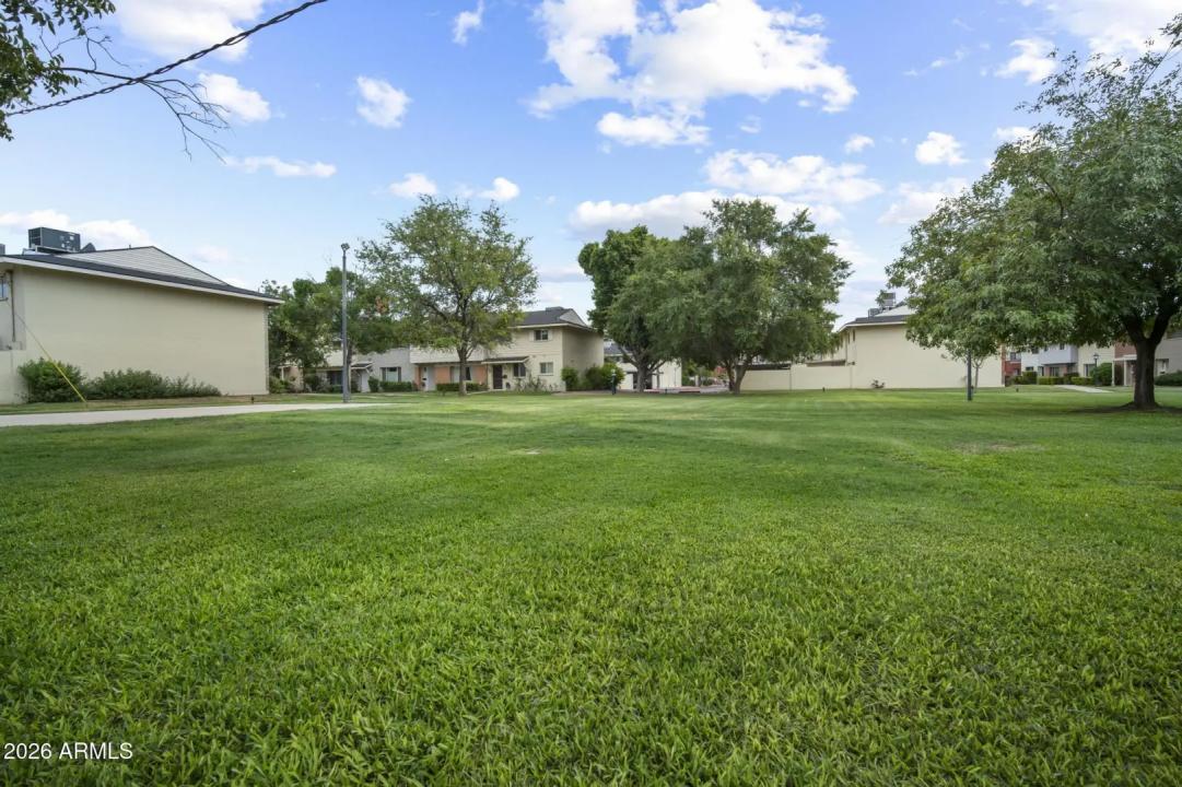 Real Estate Picture 58