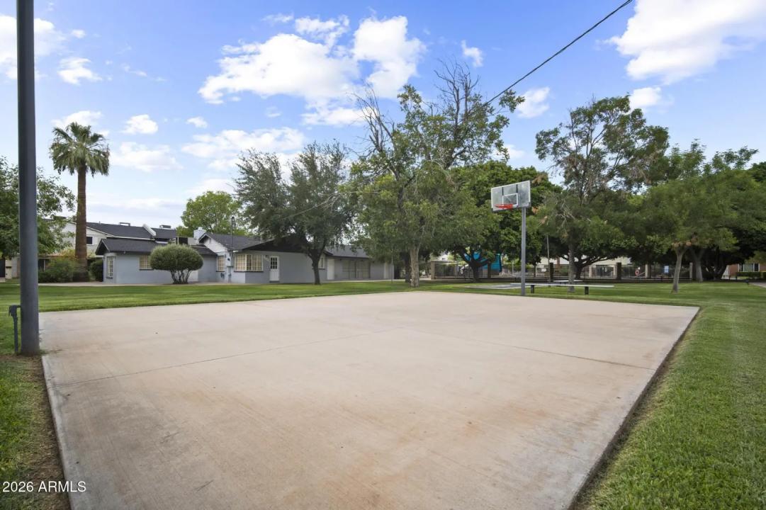 Real Estate Picture 59