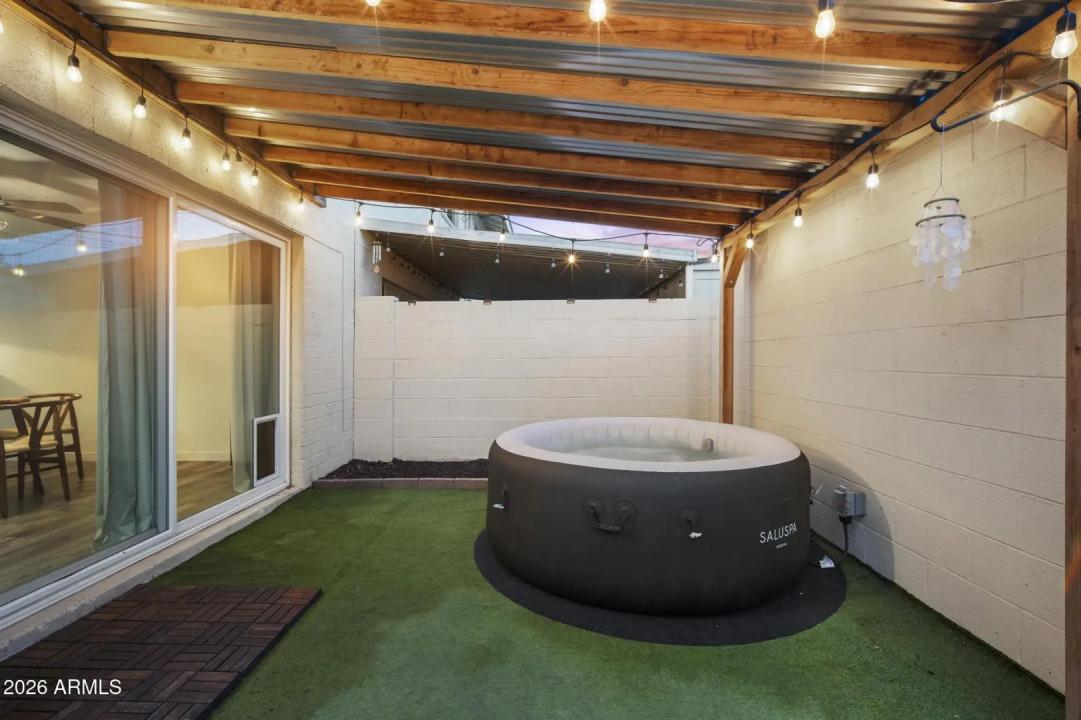Real Estate Picture 70