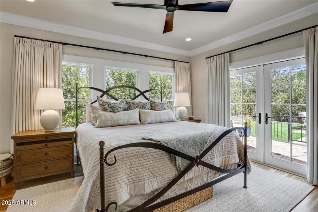 Real Estate Picture 15