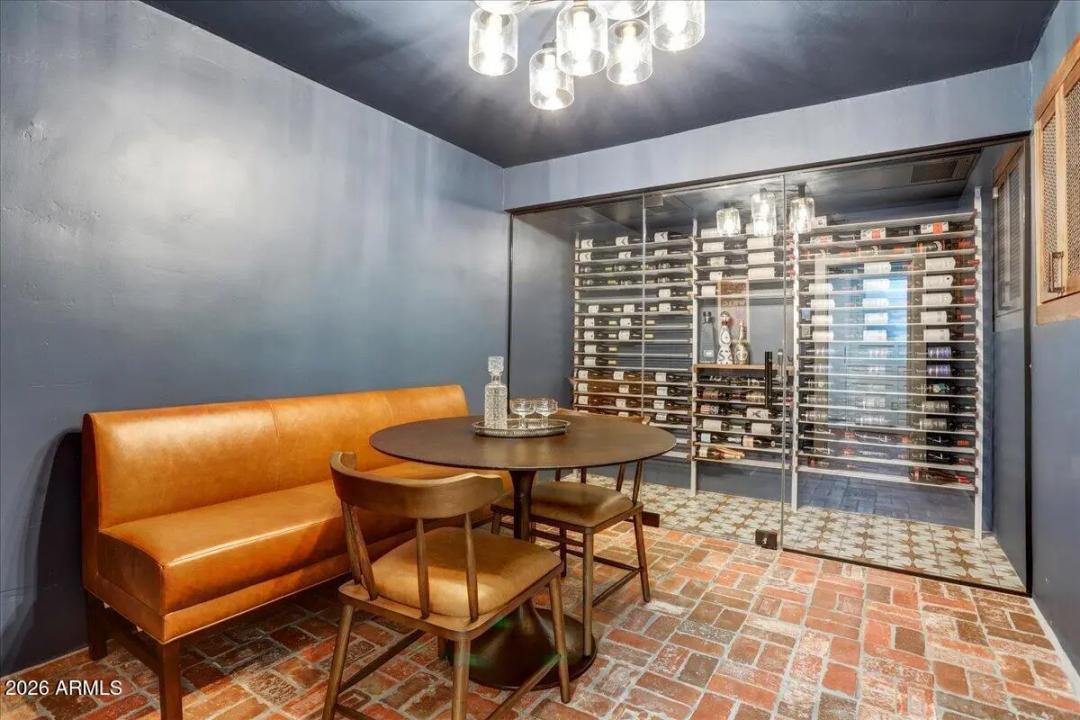 Real Estate Picture 20