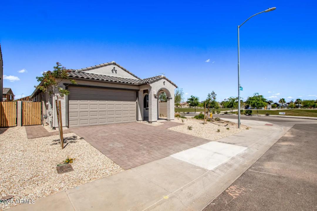 Real Estate Picture 2