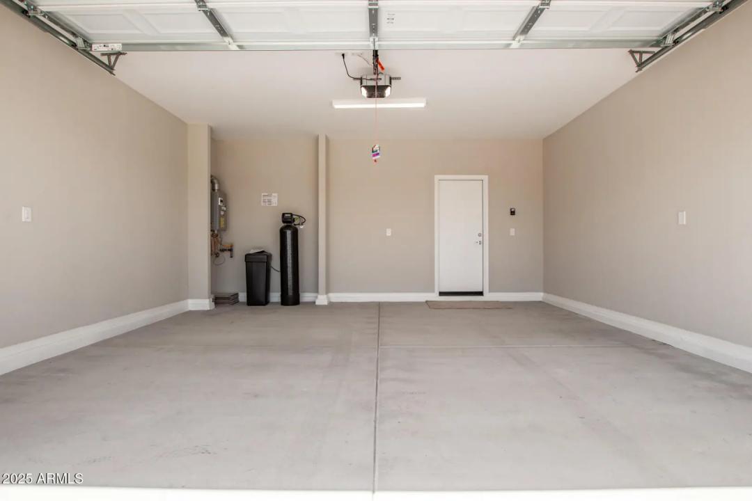 Real Estate Picture 26