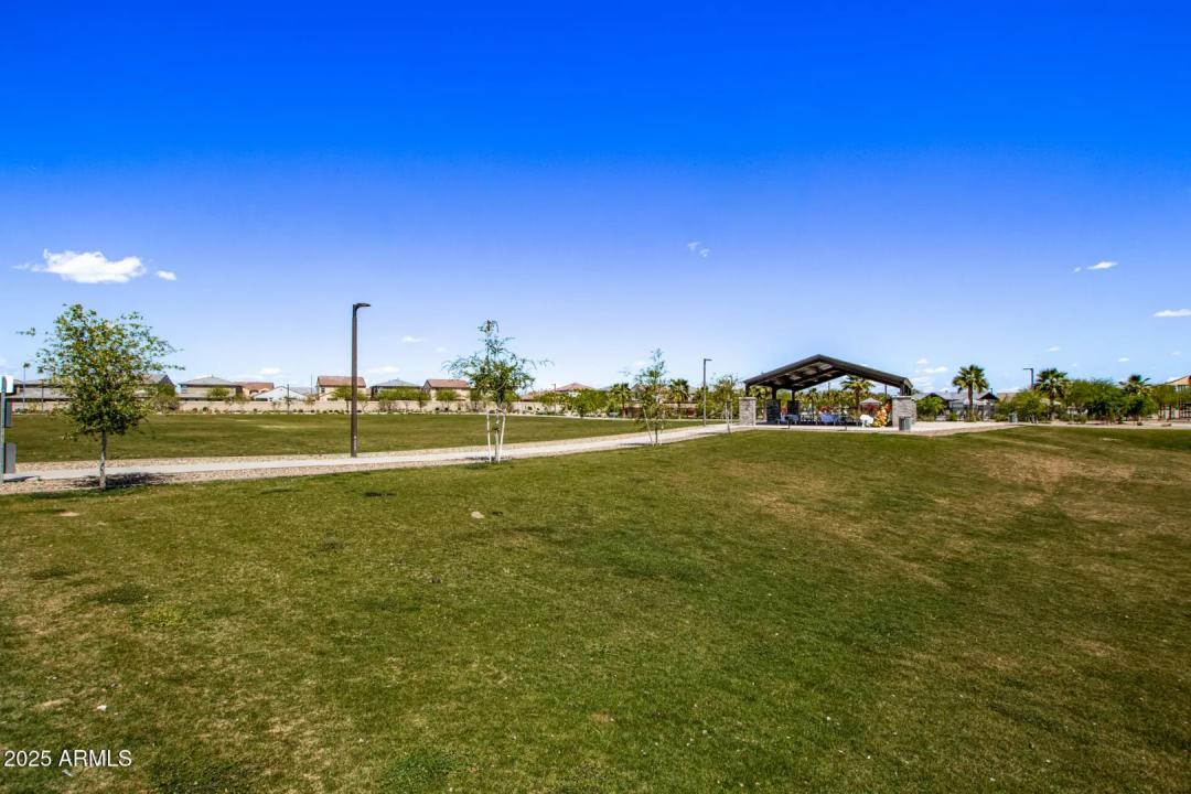 Real Estate Picture 31