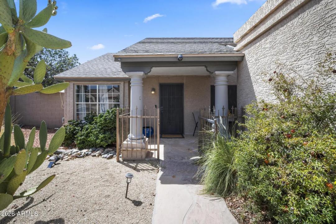 Real Estate Picture 6