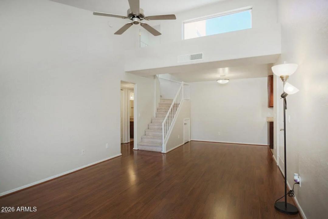 Real Estate Picture 1