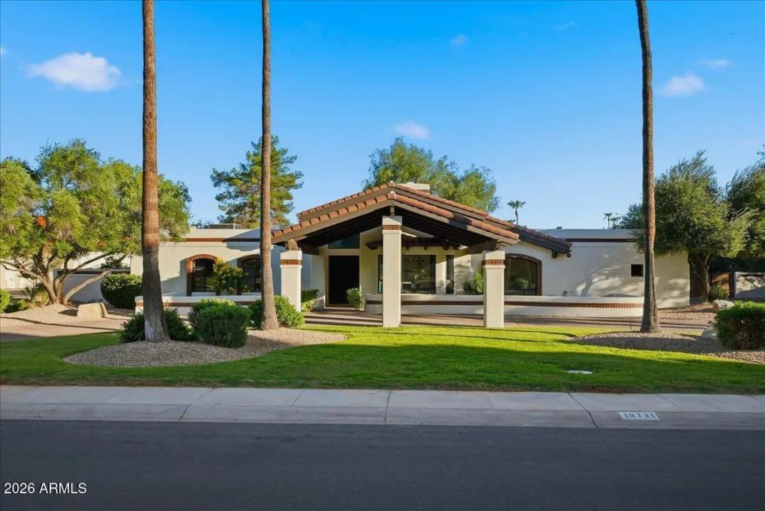 Real Estate Picture 1