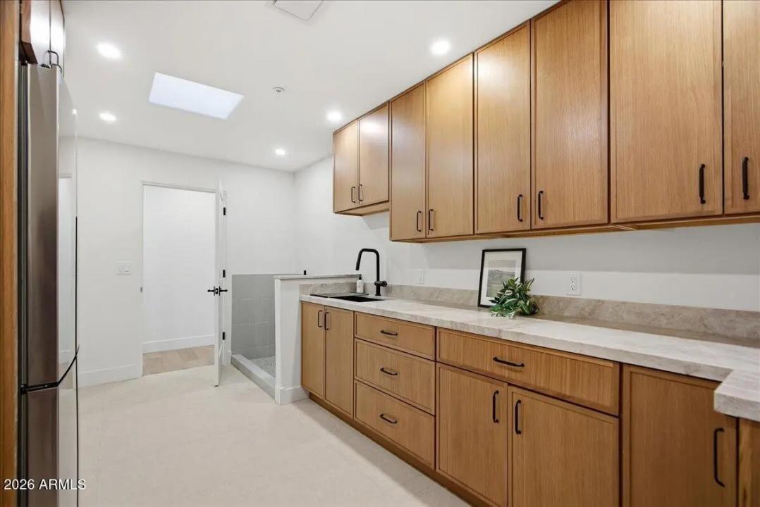 Real Estate Picture 46