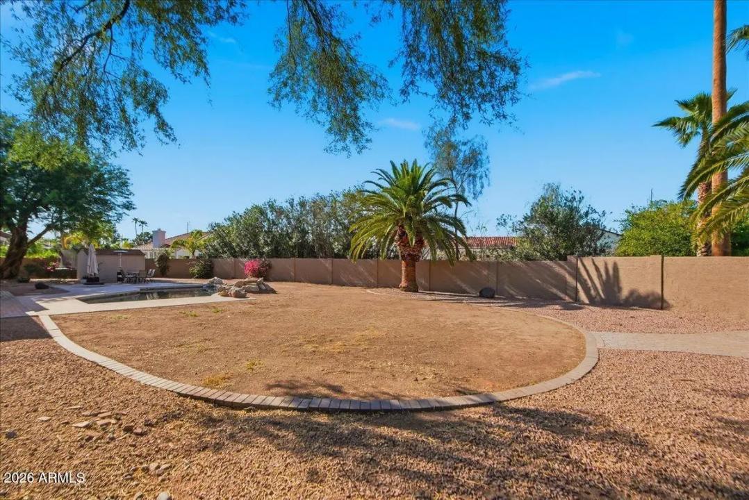 Real Estate Picture 36