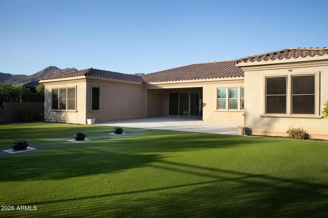Real Estate Picture 25