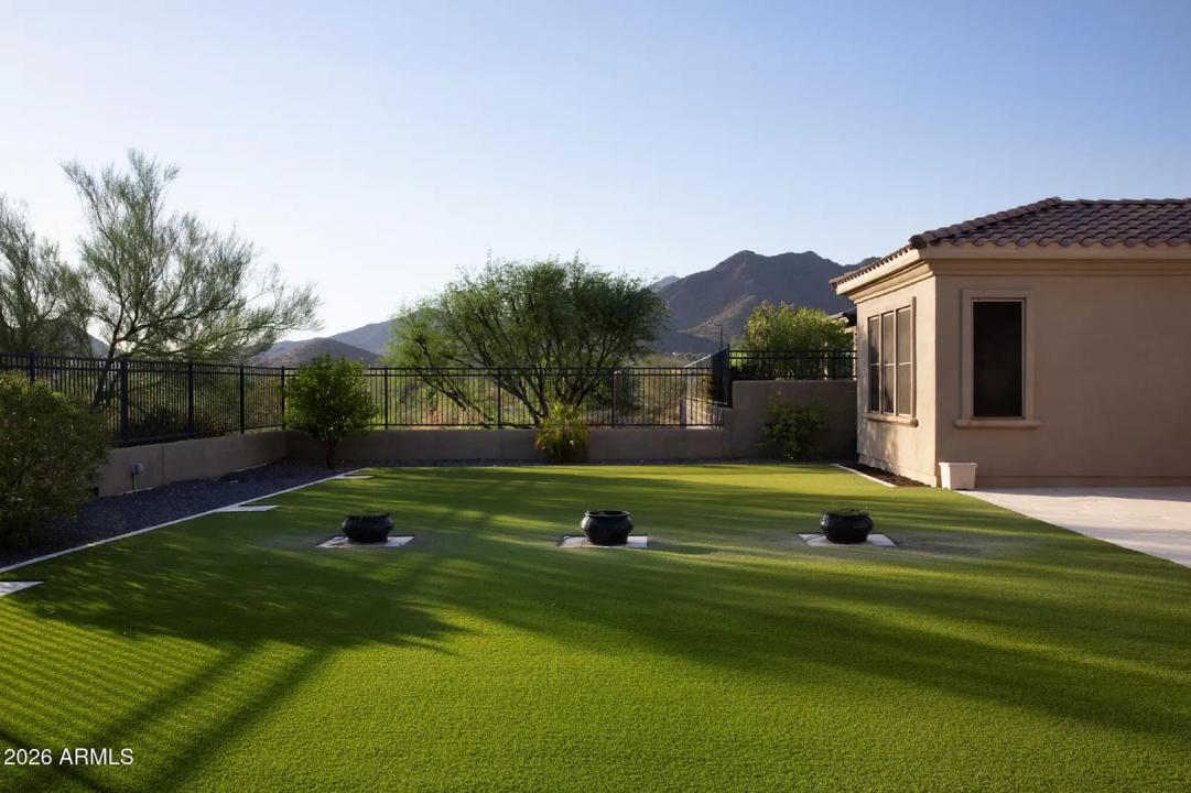 Real Estate Picture 26