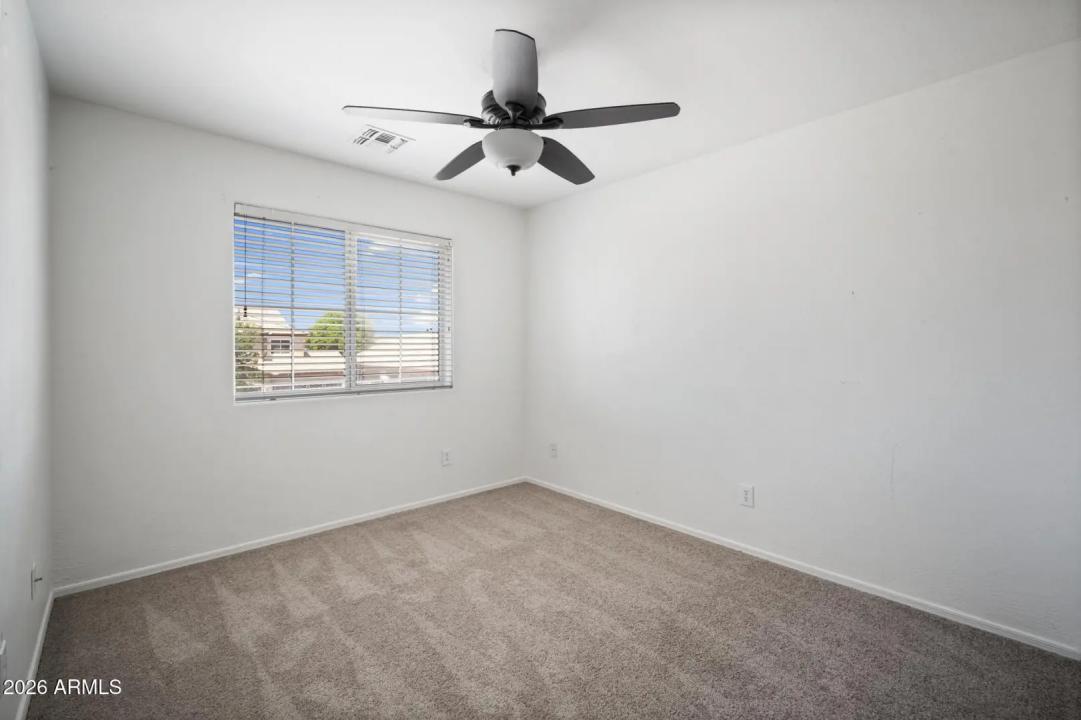 Real Estate Picture 38