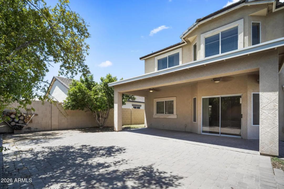 Real Estate Picture 42