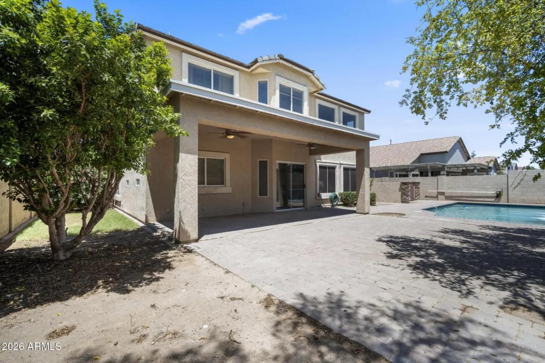 Real Estate Picture 43