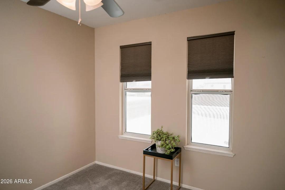Real Estate Picture 18