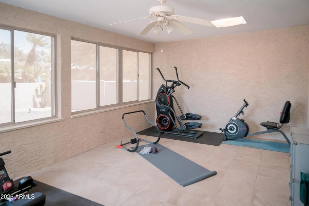 Real Estate Picture 16