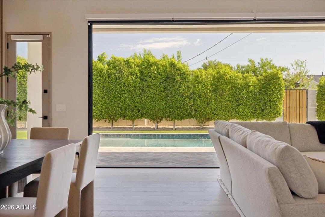Real Estate Picture 6