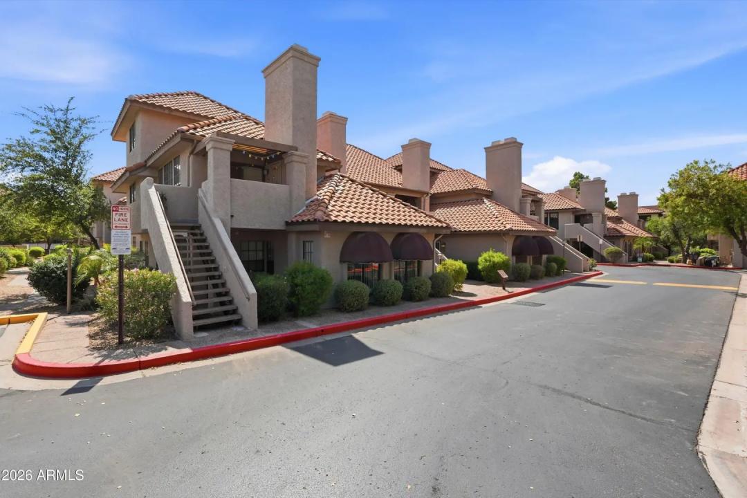 Real Estate Picture 2