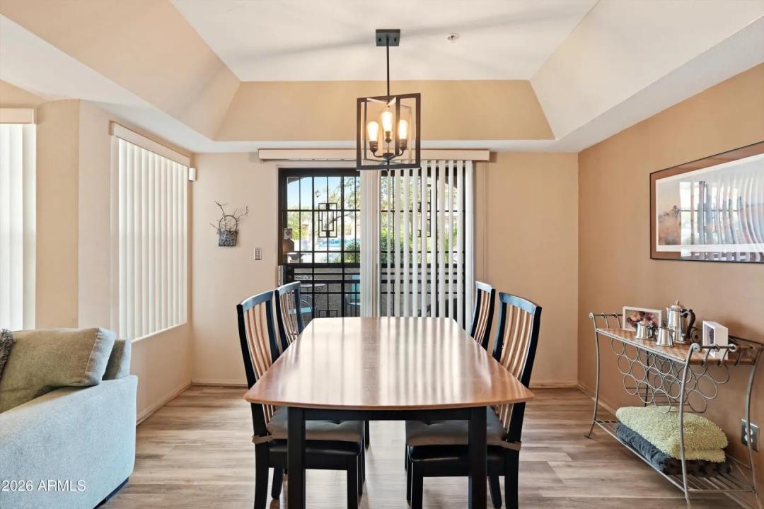 Real Estate Picture 10