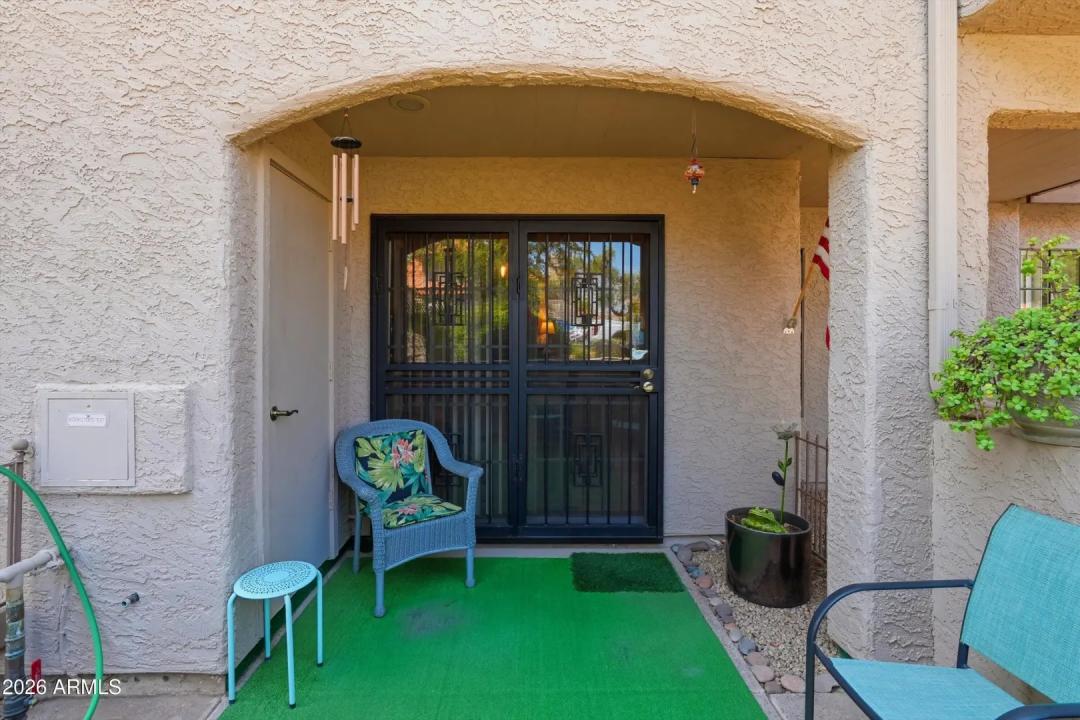 Real Estate Picture 23