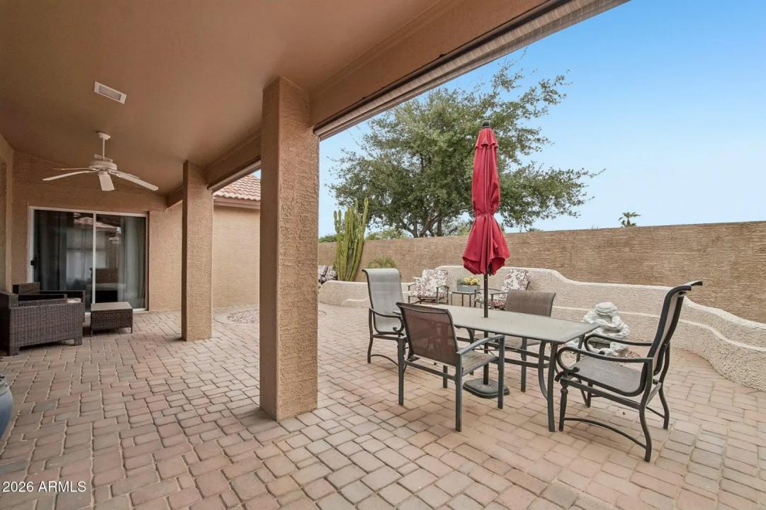 Real Estate Picture 22