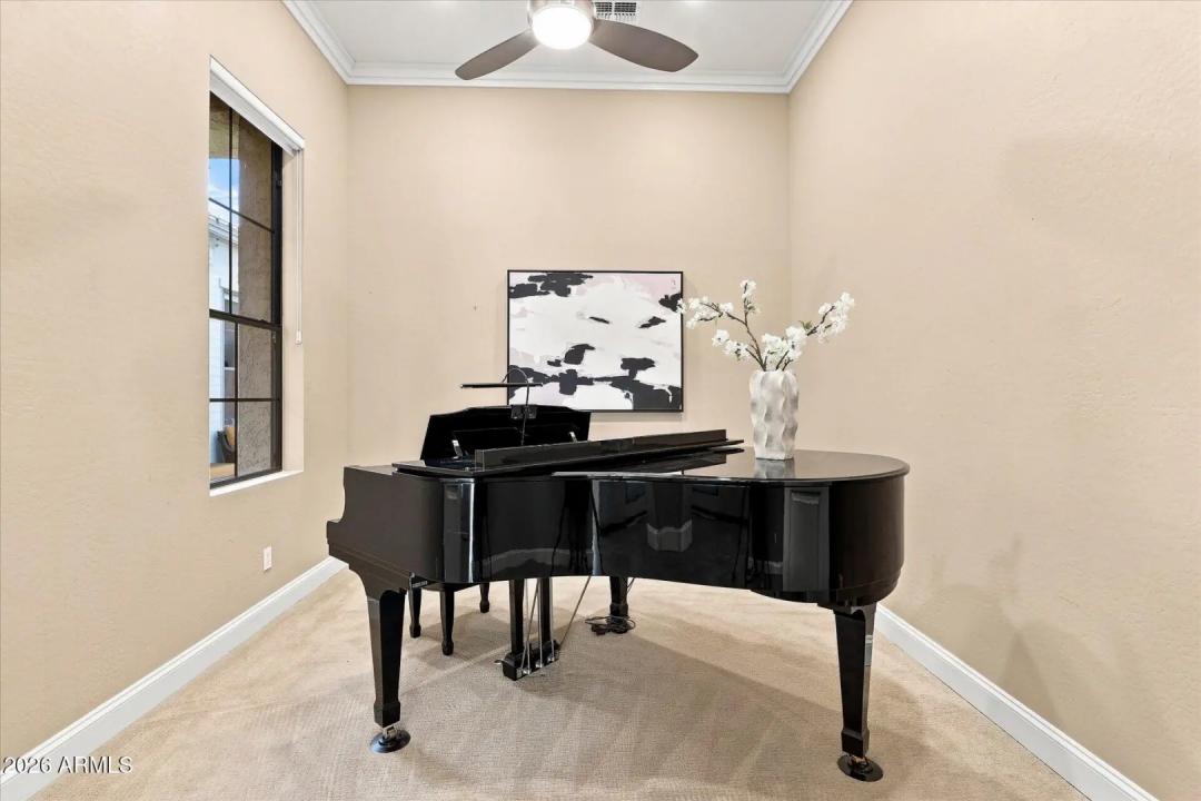 Real Estate Picture 22