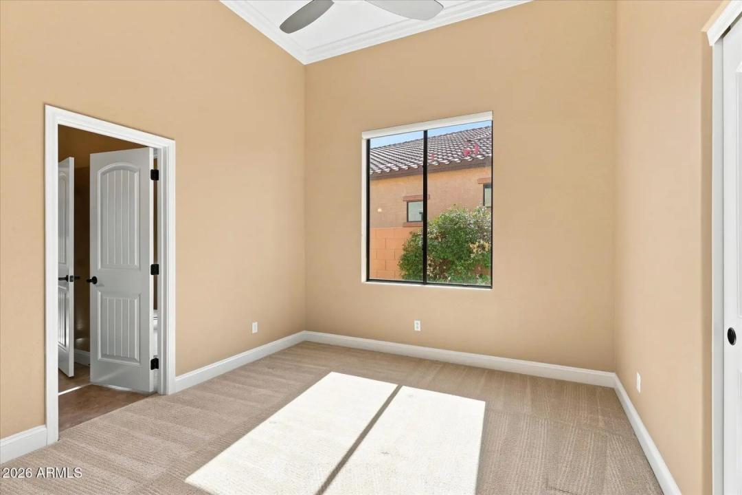 Real Estate Picture 35