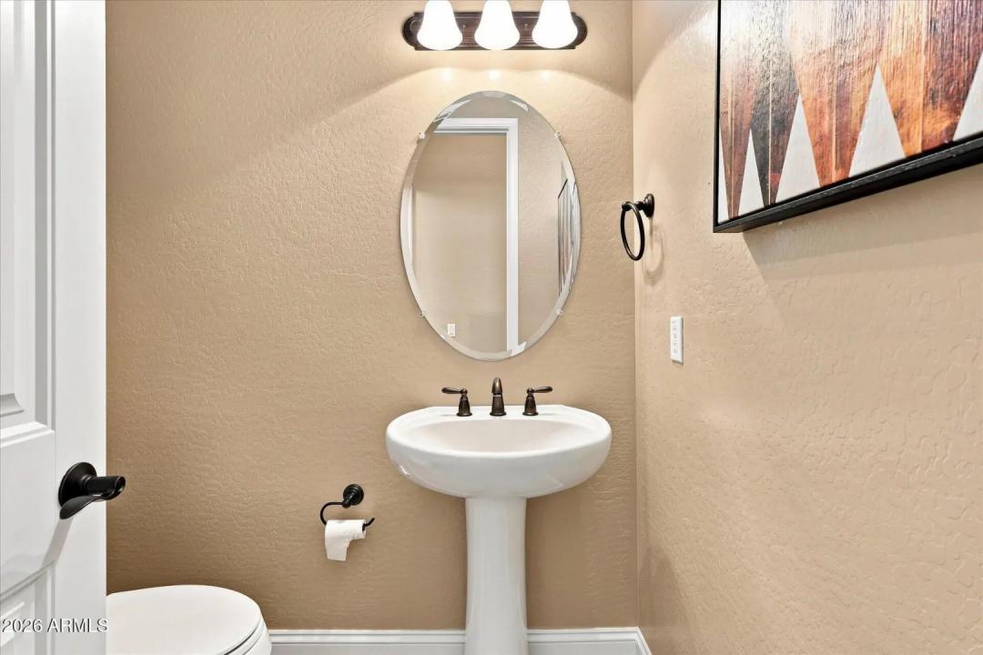 Real Estate Picture 44