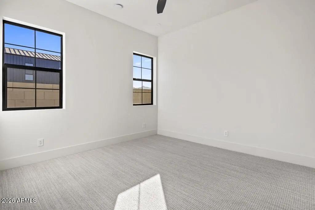 Real Estate Picture 16