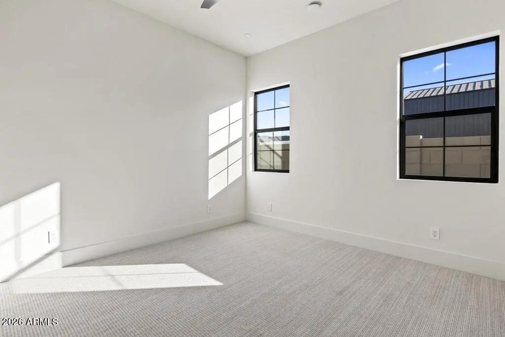 Real Estate Picture 19