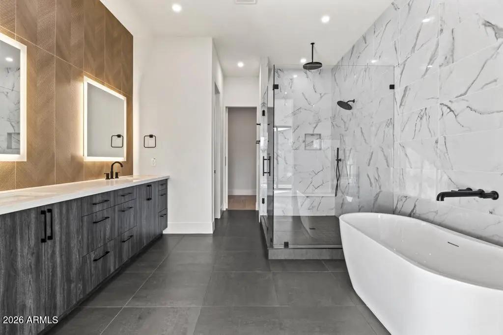 Real Estate Picture 31