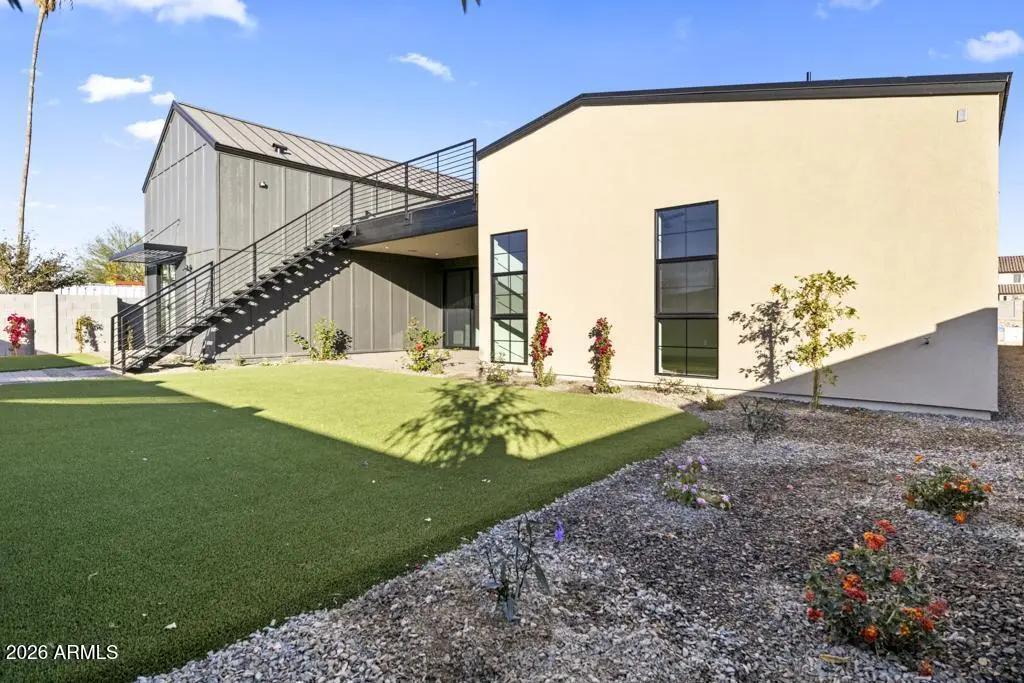 Real Estate Picture 36