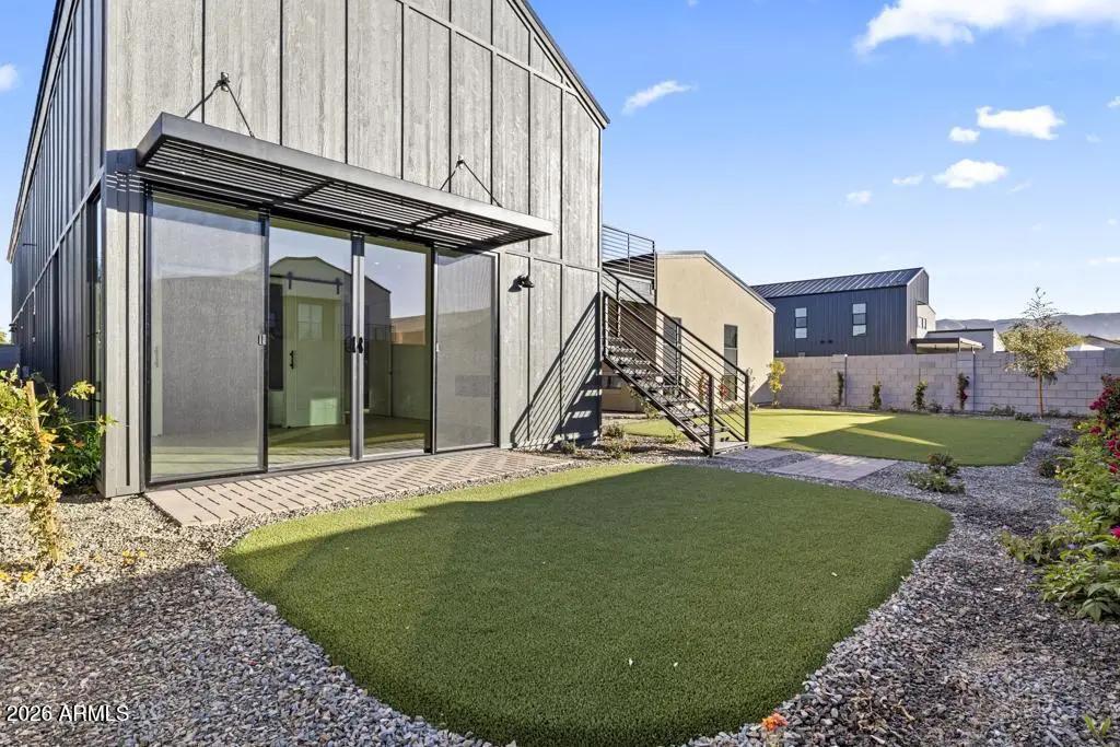 Real Estate Picture 37