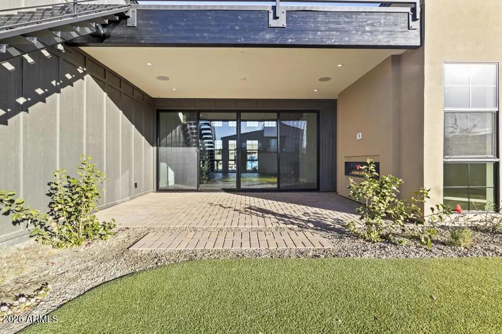 Real Estate Picture 38