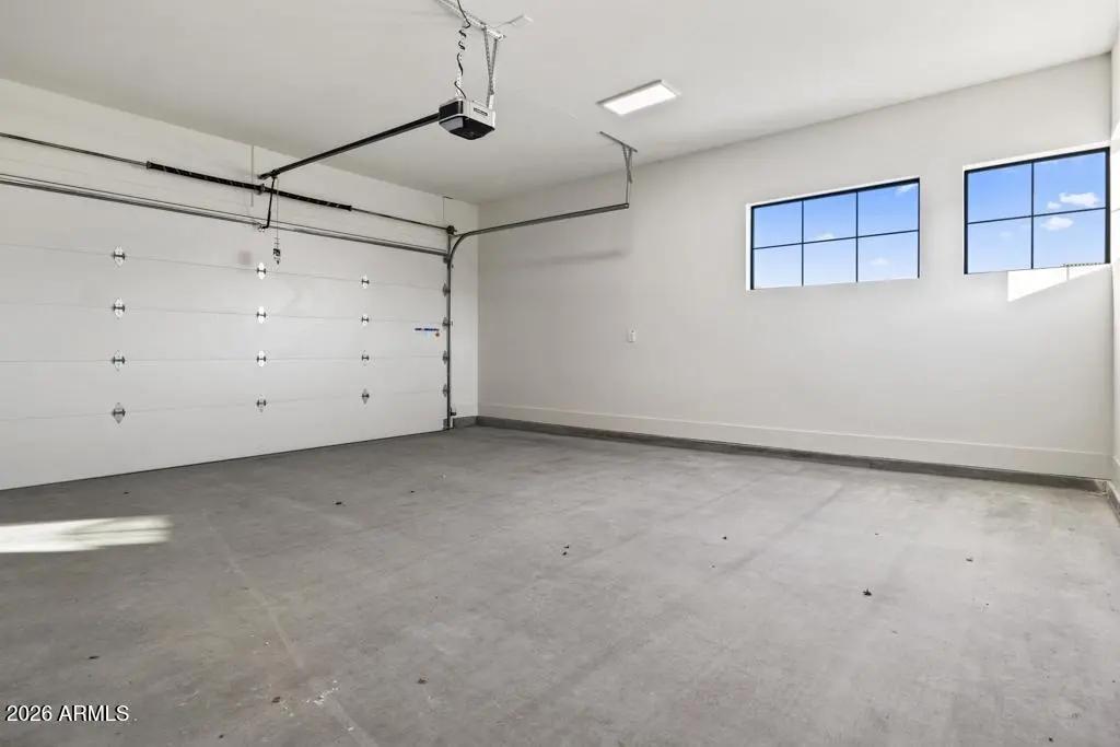 Real Estate Picture 41