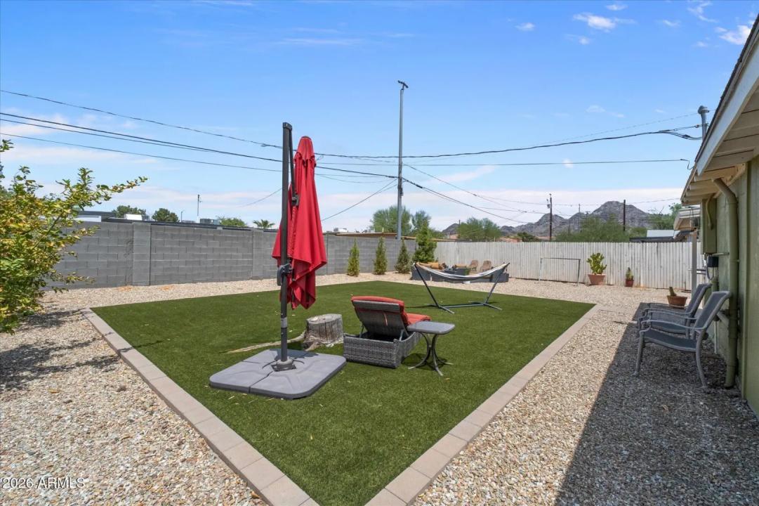Real Estate Picture 15